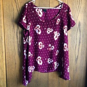 Torrid floral print Georgette sharkbite top size 1X